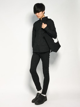 「UNDEFEATED (アンディフィーテッド)のアイテム」を使った、武井一輝さん(メンズ・173cm)の秋コーディネート