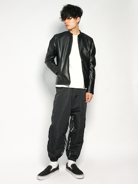 「URBAN RESEARCH Sonny Label（アーバンリサーチサニーレーベル）のアイテム（ライダースジャケット）」を使った、武井一輝さん（メンズ・173cm）の秋コーディネート