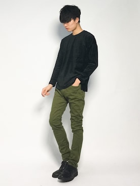 「カーキパンツ」｜武井一輝さん（メンズ・173cm）の秋コーディネート