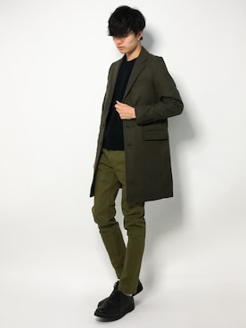 「jiggys shop（ジギーズショップ）のアイテム（チェスターコート）」を使った、武井一輝さん（メンズ・173cm）の秋コーディネート