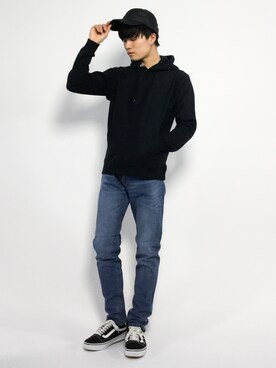 「AZUL by moussy（アズールバイマウジー）のアイテム」を使った、武井一輝さん（メンズ・173cm）の秋コーディネート