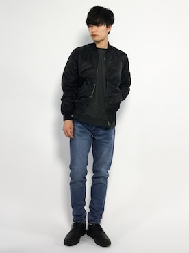 「AZUL by moussy（アズールバイマウジー）のアイテム」を使った、武井一輝さん（メンズ・173cm）の秋コーディネート