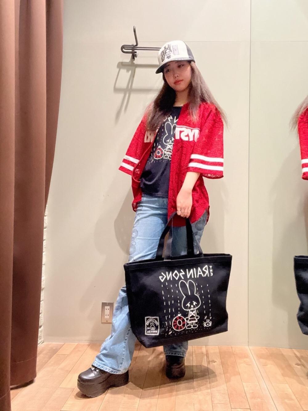 HYSTERIC GLAMOUR（ヒステリックグラマー）の「RAIN SONG T
