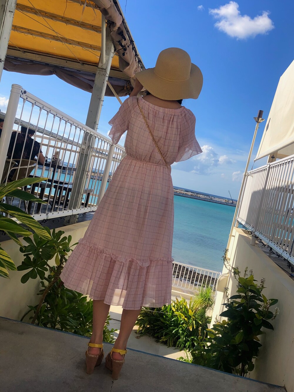 「no brandのアイテム（ワンピース、ピンク系）」を使った、なななさん（レディース・163cm）の秋コーディネートの1枚目の写真