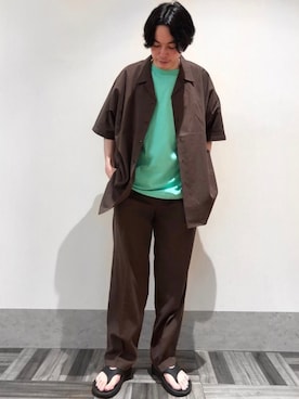 「JUNRED（ジュンレッド）のアイテム（サンダル）」を使った、EIJIさん（メンズ・173cm）の夏コーディネート