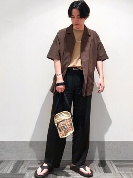 「JUNRED（ジュンレッド）のアイテム（サンダル）」を使った、EIJIさん（メンズ・173cm）の夏コーディネート