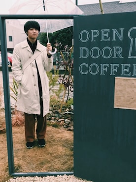 「TAKEO KIKUCHI（タケオキクチ）のアイテム（ステンカラーコート）」を使った、しゅんさん（メンズ・178cm）の春コーディネート