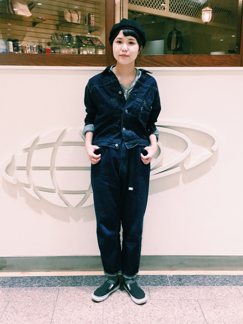 「カジュアルコーデ、BEAMS BOY、orslow、デニム、春コーデ」｜「Ray BEAMSの△Ray BEAMS / 13SS コットンベレー帽（ハンチング/ベレー帽、ブラック系）」を使った、nishikawaさん（レディース・166cm）の冬コーディネートの1枚目の写真