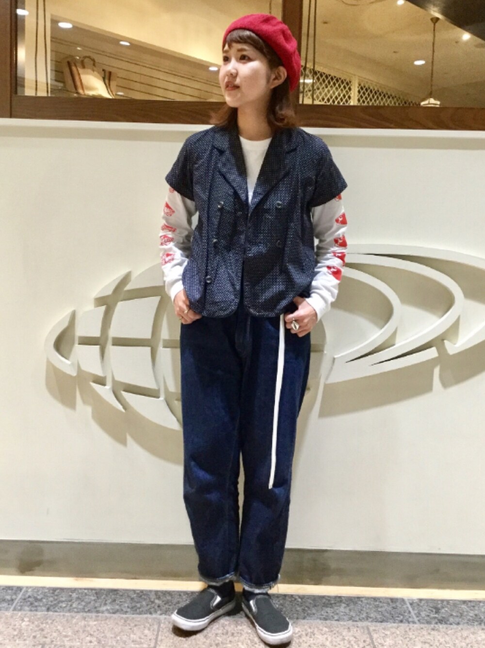「BEAMS BOY、orslow、カジュアルコーデ、デニム」｜「BEAMS BOYの【FUDGE11月号掲載】orslow / Monroe Pants Special（デニムパンツ、ブルー系）」を使った、nishikawaさん（レディース・166cm）の春コーディネートの1枚目の写真