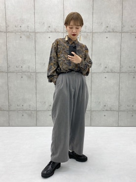 「アイテム（イヤリング）」を使った、mahoさん（レディース・159cm）の秋コーディネート