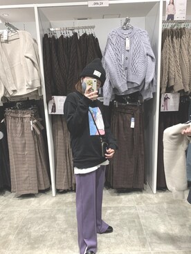 Wego ペアバックフレームプリントスウェットを使った人気ファッションコーディネート Wear