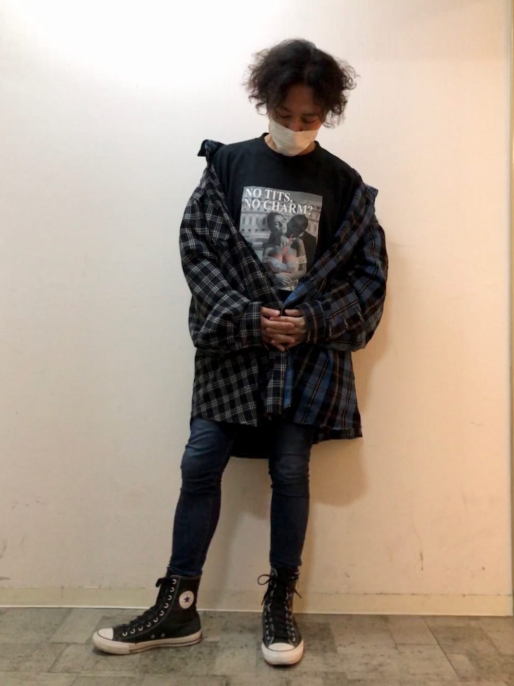 黒ライン入り✦ボタン付きオーバーサイズアウター★秋冬デートコーデ CONVERSE コンバース ALL STAR 100 Z SHIN-HI オールスター