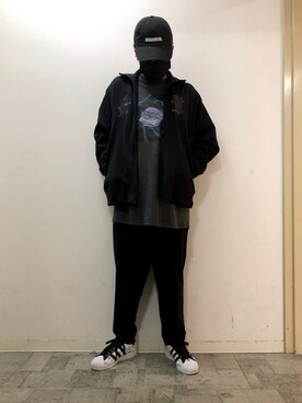 ジャージを使った 黒パンツ のメンズ人気ファッションコーディネート Wear