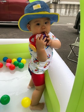 「アイテム（水着、レッド系）」を使った、akishiさん（キッズ・80cm）の夏コーディネート