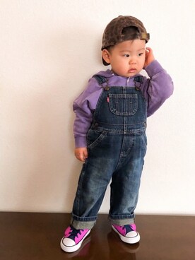 「Levi's（リーバイス）のアイテム（サロペット/オーバーオール）」を使った、akishiさん（キッズ・90cm）の冬コーディネート