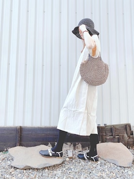 「COMME CA ISM（コムサイズム）のアイテム（ハット）」を使った、Megminさん（レディース・170cm）の春コーディネート