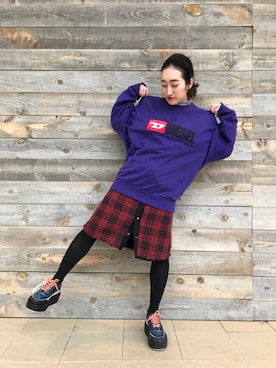 「柄×柄」｜「アイテム（スウェット）」を使った、Mamikoさん（レディース・155cm）の秋コーディネート
