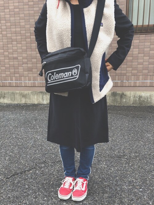 ぱっつんさん Colemanのショルダーバッグを使ったコーディネート Wear