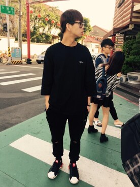 「B-SIDE（ビーサイド）のアイテム」を使った、Vince Chengさん（メンズ・175cm）の冬コーディネート
