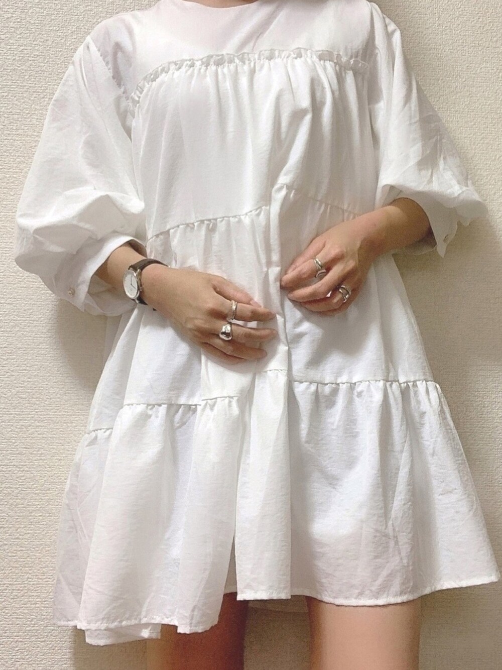 「RETRO GIRL、シンプル、チュニック、プチプラ、夏、夏コーデ、ゆるコーデ、カジュアル、ootd、着回しコーデ」｜「RETRO GIRLのアイテム（チュニック、ホワイト系）」を使った、hinaさん（レディース・155cm）の夏コーディネートの1枚目の写真