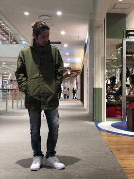 「AVIREX（アヴィレックス）のアイテム（ブルゾン）」を使った、mr.sakuraiさん（メンズ・169cm）の冬コーディネート