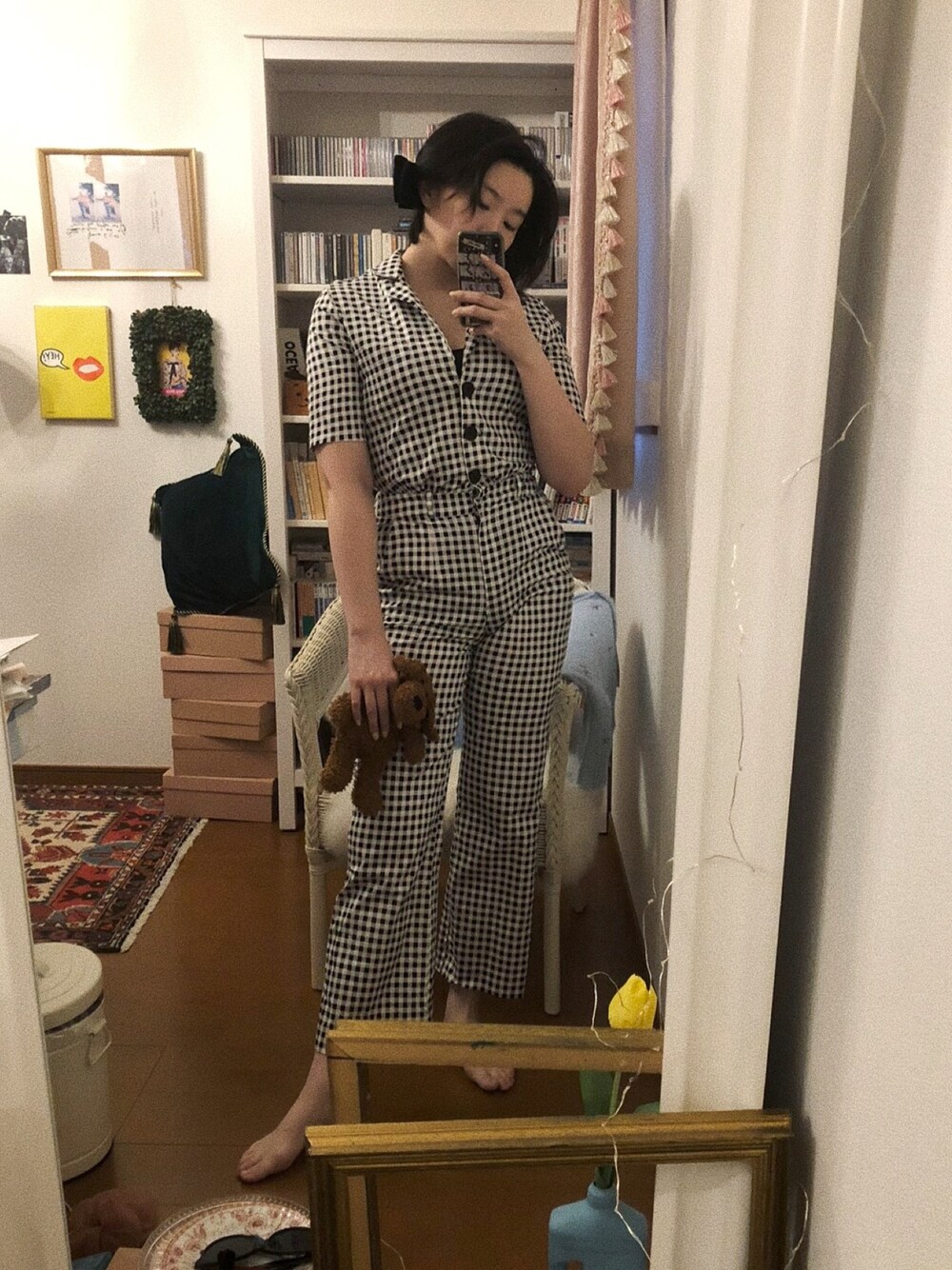 「おうちファッション、stayhome、カジュアルコーデ、大人コーデ、オールインワン、おしゃれさんと繋がりたい、ootd、ギンガムチェック、休日スタイル、ガーリー」｜「musier parisのアイテム（つなぎ/オールインワン、ブルー系）」を使った、maimieさん（レディース・159cm）の春コーディネートの1枚目の写真