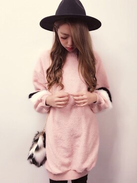 「ロングヘア」｜「アイテム（その他トップス）」を使った、SPIGA OFFICIALさん（レディース・163cm）の秋コーディネート