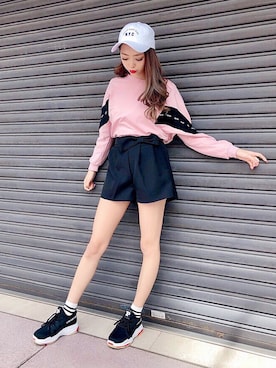 「アイテム（スウェット、ピンク系）」を使った、SPIGA OFFICIALさん（レディース・162cm）の春コーディネート