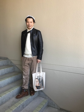 「Gosha Rubchinskiy（ゴーシャラブチンスキー）のアイテム（帽子）」を使った、マーチンさん（メンズ・170cm）の冬コーディネート