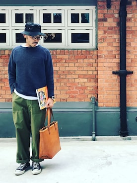 「DANTON（ダントン）のアイテム（チノパンツ）」を使った、Brianさん（メンズ・178cm）の冬コーディネート