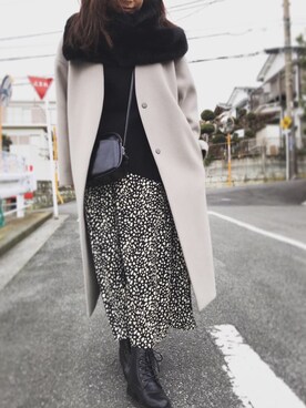 「DHOLIC（ディーホリック）のアイテム（ストール/ショール）」を使った、まっこさん（レディース・157cm）の冬コーディネート
