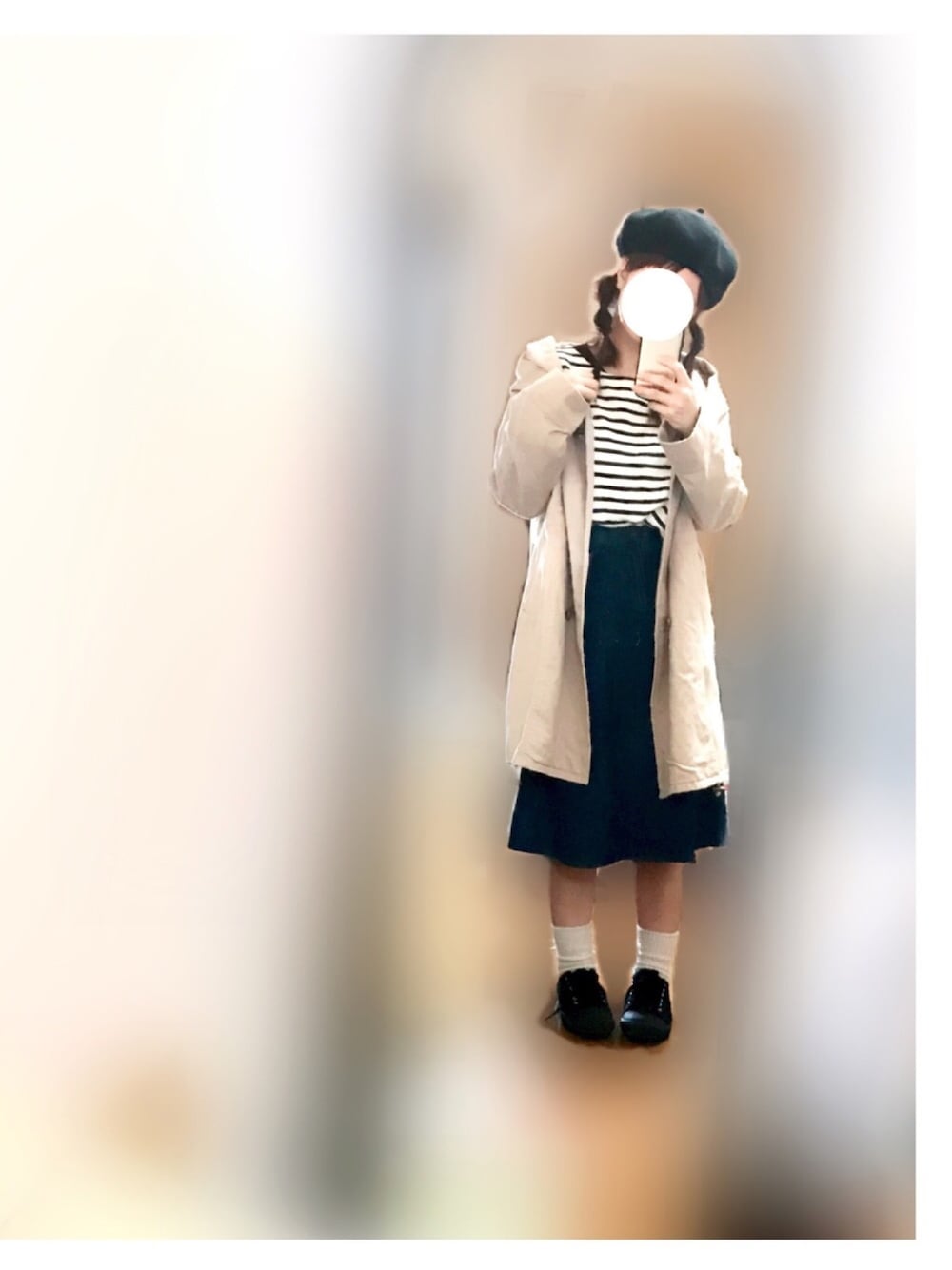 「休日スタイル、シンプルコーデ、ボーダー、ベレー帽、カジュアル、デニムスカート、リュック、ベージュ」｜「kaorinomoriのアイテム（ハンチング/ベレー帽、ブルー系）」を使った、みと**さん（レディース・160cm）の春コーディネートの1枚目の写真