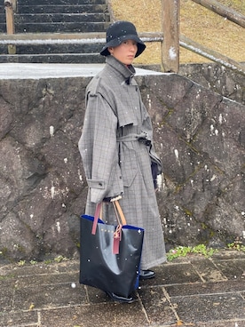 「stein」｜「アイテム（トレンチコート）」を使った、熊谷一平さん（メンズ・165cm）の冬コーディネート