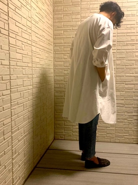 「CHAMULA（チャムラ）のアイテム（サンダル）」を使った、FUKUさん（メンズ・172cm）の春コーディネート