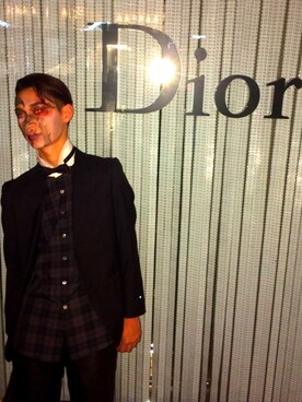 「ハロウィン」｜「アイテム（蝶ネクタイ）」を使った、j!n_hatase_さん（メンズ・175cm）の春コーディネート