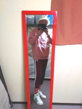 「adidas Originals（アディダスオリジナルス）のアイテム（ハット）」を使った、ポッピーさん（メンズ・181cm）の冬コーディネート
