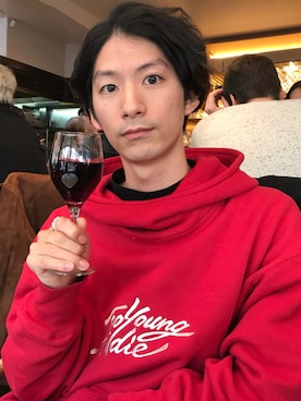 「MYne（マイン）のアイテム（パーカー）」を使った、KIKAKUさん（メンズ・175cm）の秋コーディネート