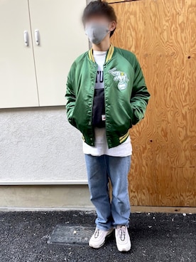 「Levi's」｜「アイテム（スタジャン）」を使った、パーシューさん（メンズ・168cm）の春コーディネート