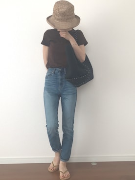 「むぎわら帽子」｜「アイテム（ビーチサンダル）」を使った、184skさん（レディース・160cm）の夏コーディネート