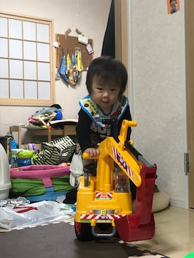 「H&M（エイチ・アンド・エム）のアイテム（その他）」を使った、げんすけさん（メンズ・80cm）の秋コーディネート