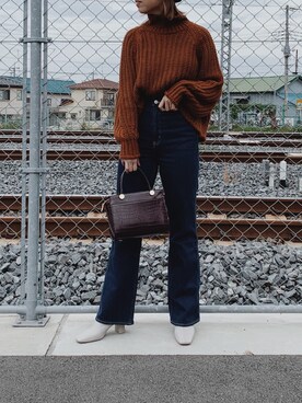 「H&M（エイチ・アンド・エム）のアイテム（ニット/セーター）」を使った、RIKOさん（レディース・163cm）の秋コーディネート