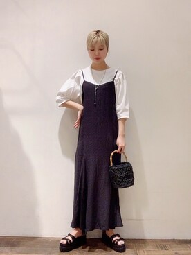 「ジーナシス」｜「アイテム（ワンピース）」を使った、RIKOさん（レディース・163cm）の春コーディネート