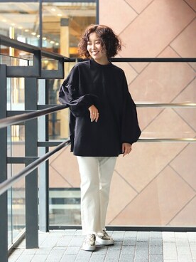 「LE TALON（ルタロン）のアイテム（スニーカー）」を使った、yoshiさん（レディース・160cm）の秋コーディネート