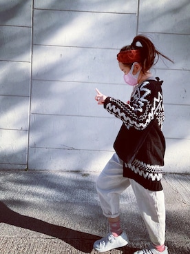 「ZARA KIDSのアイテム（ノーカラージャケット）」を使った、⋆*✩⑅◡̈⃝*さん（キッズ・128cm）の冬コーディネート