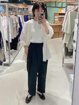「ラップパンツ」｜「アイテム（スラックス）」を使った、YURINAさん（レディース・161cm）の夏コーディネート