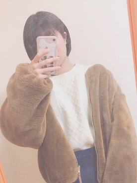 「UNIQLO（ユニクロ）のアイテム（ニット/セーター、ホワイト系）」を使った、えだまめさん（レディース・160cm）の冬コーディネート