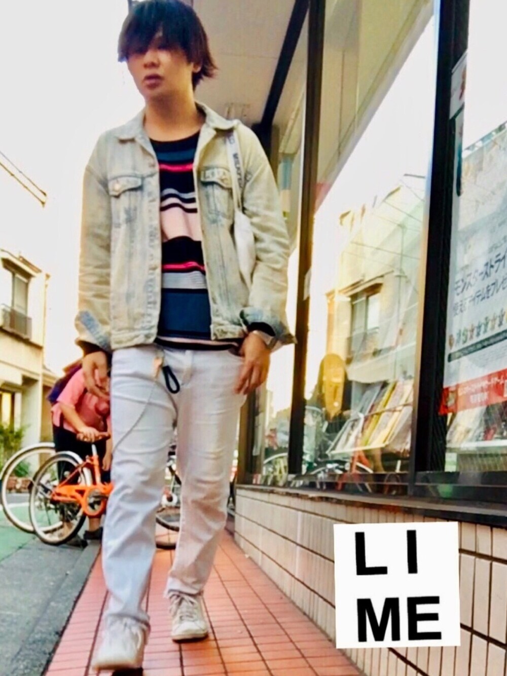 「ストリート服が好き、ZOZO公認ユーザー、おしゃれさんと繋がりたい、オトナカジュアル、低身長、デニムパンツ、ニット、コンビニスタイル」｜「H&Mのアイテム（ニット/セーター、その他）」を使った、LiME(松尾 頼武)作曲家さん（メンズ・163cm）の秋コーディネートの1枚目の写真