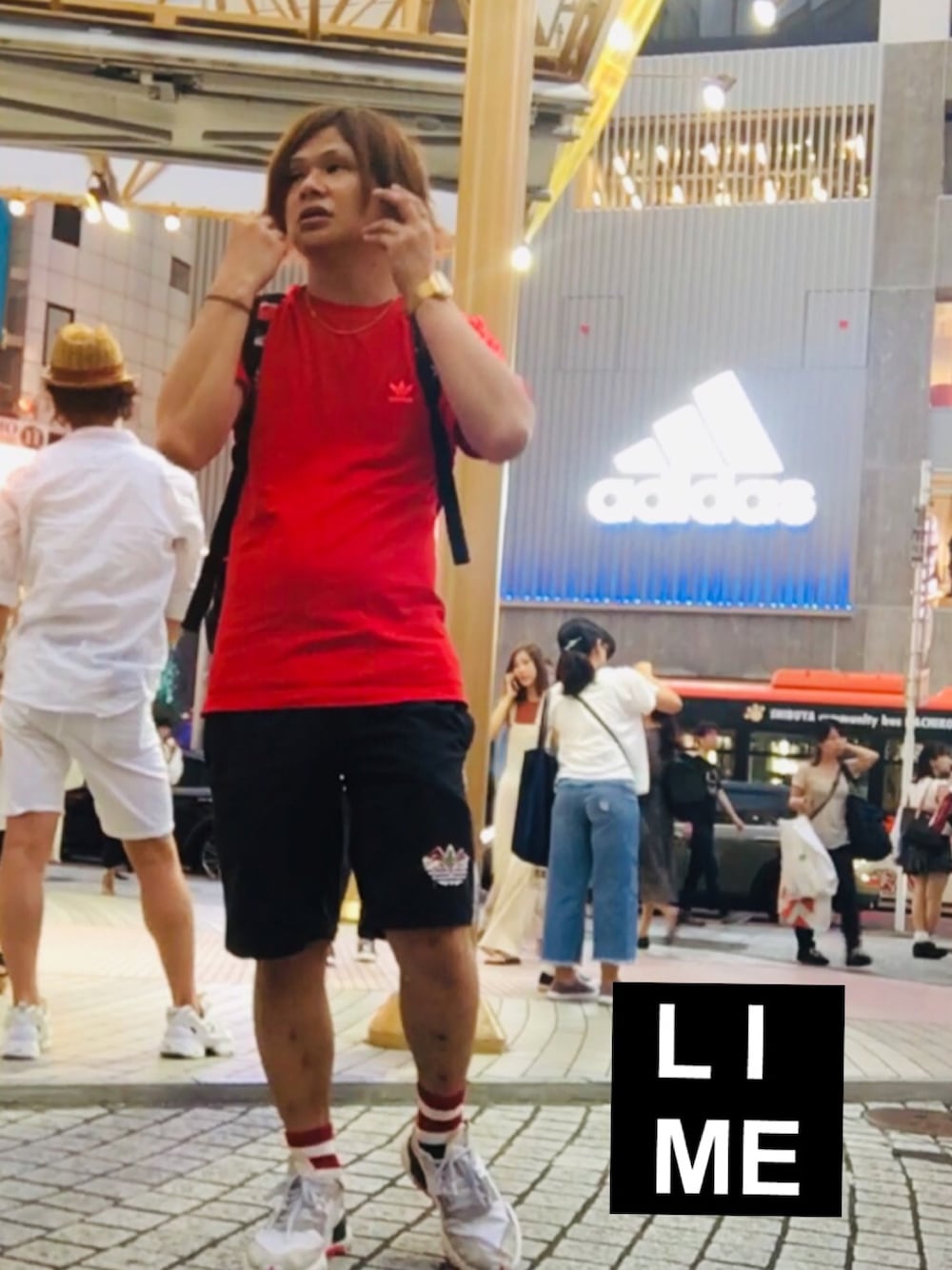 「夏だ！Tシャツ着よう！、adidas originals、adidas、adidasフェス2019夏、WEGO、CASIO、夏コーデ、ラフ、ハーフパンツ、短パン」｜「adidas Originalsの【adidas Originals】NITE JOGGER（スニーカー、グレー系）」を使った、LiME(松尾 頼武)作曲家さん（メンズ・163cm）の夏コーディネートの1枚目の写真