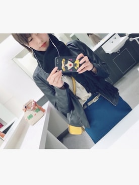 「ナロースカート」｜「アイテム（ライダースジャケット）」を使った、じょんちゃん。さん（レディース・172cm）の春コーディネート