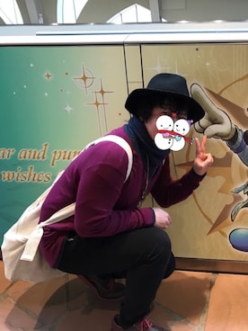 「チャイハネ（チャイハネ）のアイテム（バッグ）」を使った、コムコムキャスターさん（メンズ・160cm）の春コーディネート